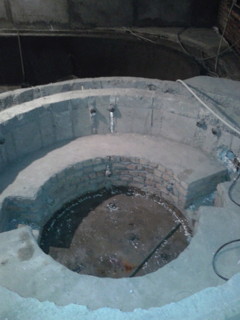 پروژه فرمانیه نمای از جکوزی قبل از زیر سازی و سرامیک و آب بندی